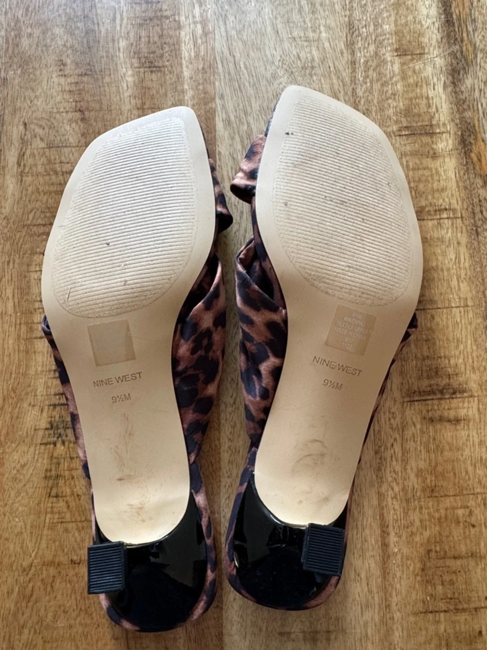 Nine West WN DIPA 2 Leopard Print Knot Slide Sandals - Black Brown kitten heels